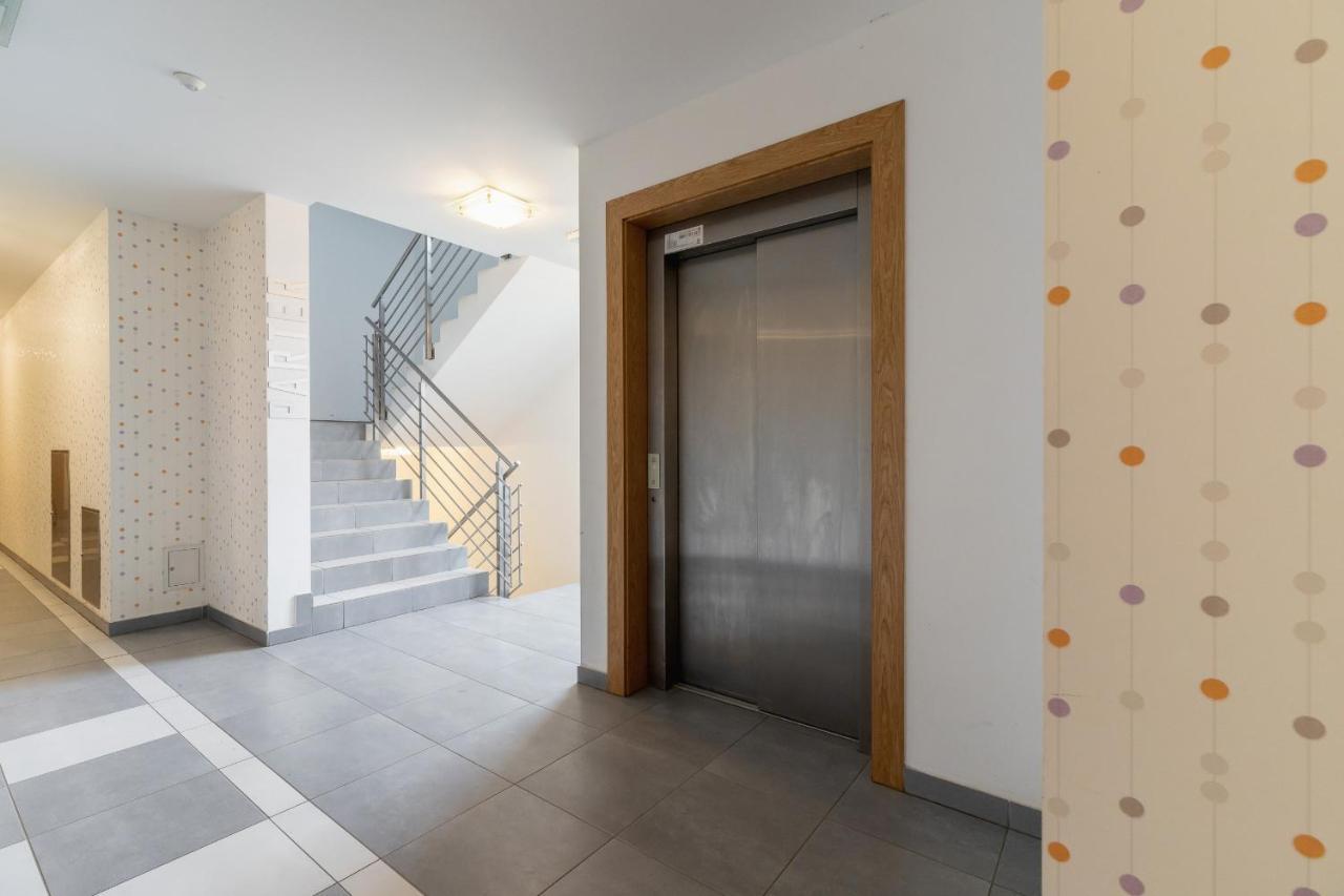 Bunscha Apartment Debniki Cracow By Noclegi Renters คราคูฟ ภายนอก รูปภาพ